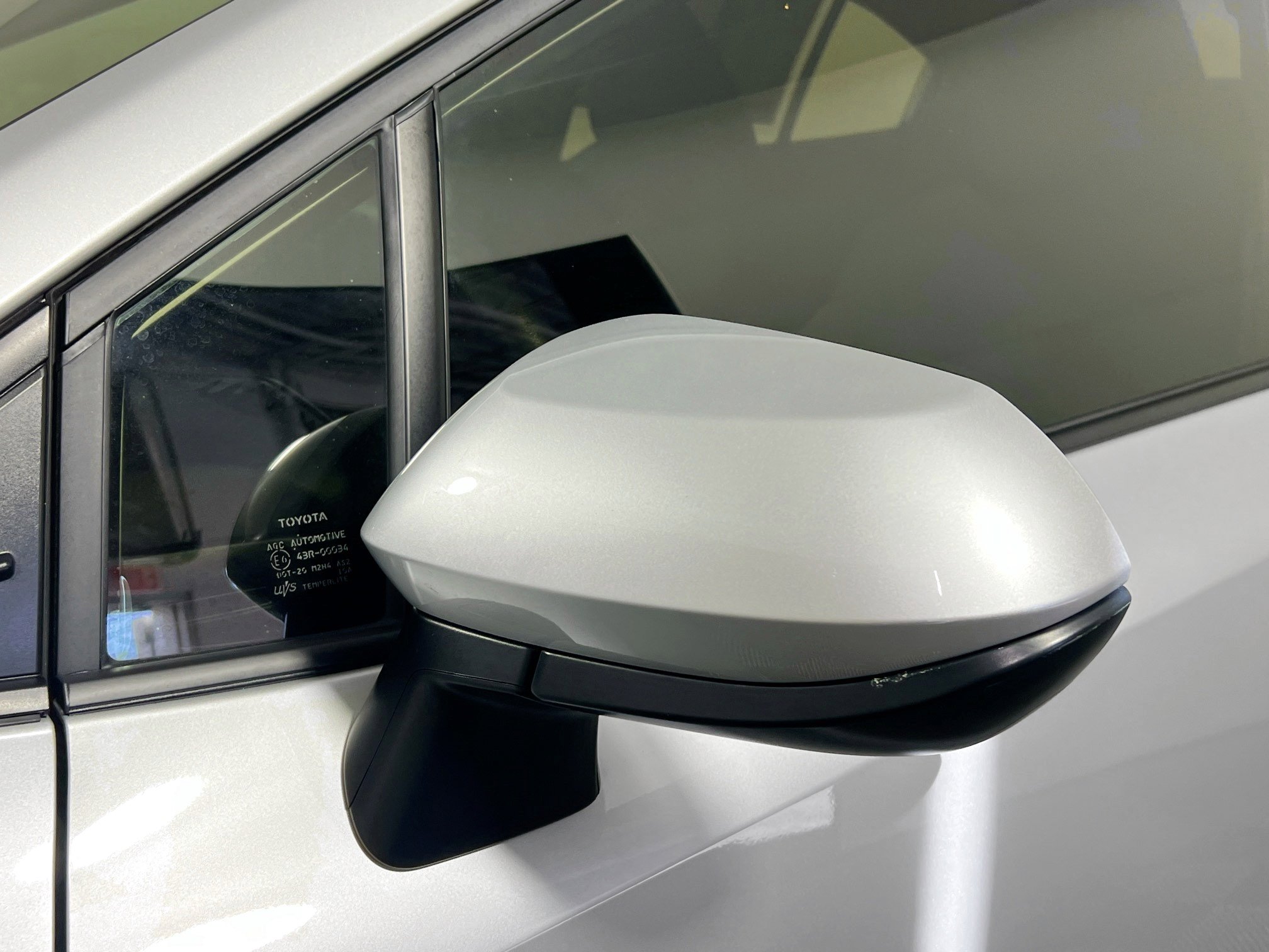 Used 2022 Toyota Corolla LE image 12