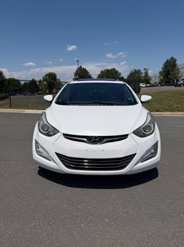 Used 2014 Hyundai Elantra Limited w/ Option Group 03 FWD image 6