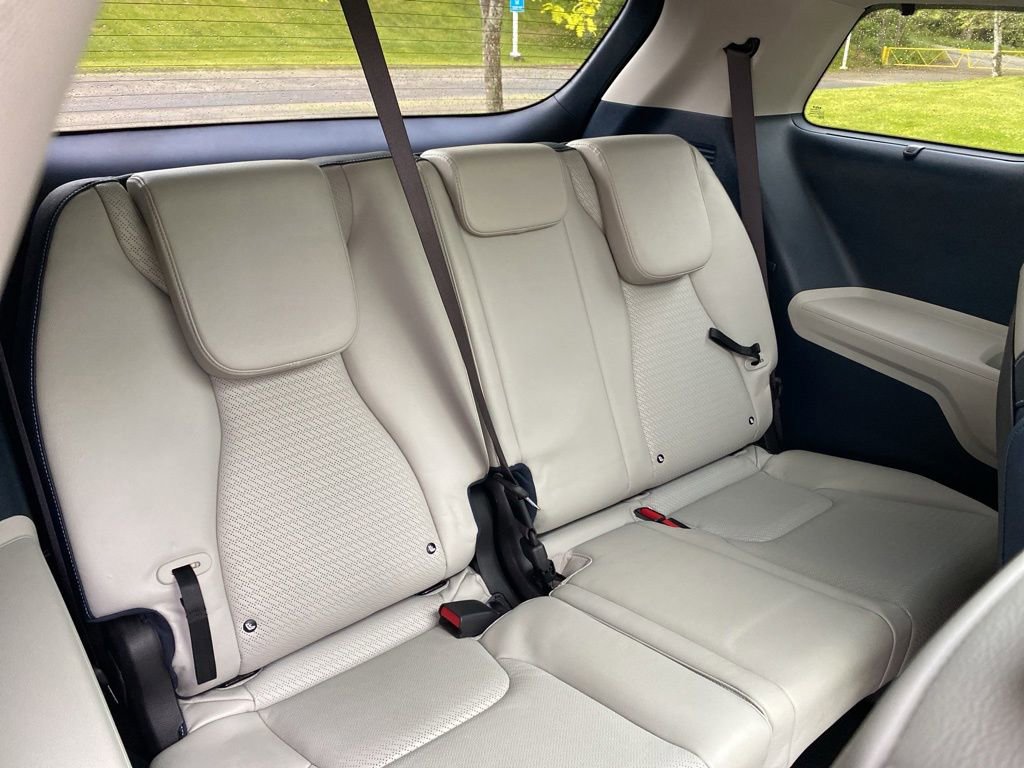 Used 2025 Kia Carnival SX Prestige FWD image 14