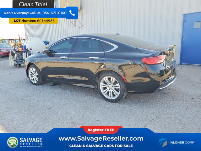 Used 2015 Chrysler 200 Limited w/ Convenience Group FWD image 3