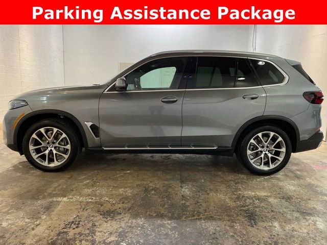 Used 2026 BMW X5 sDrive40i RWD image 2