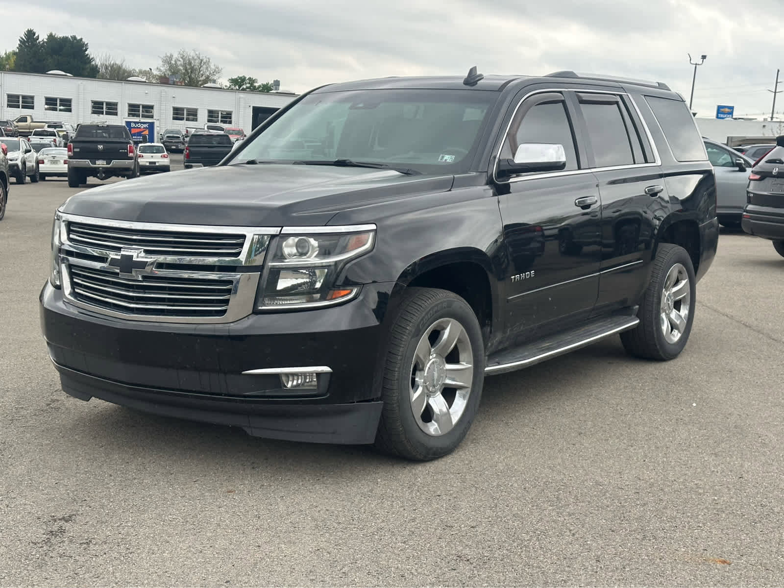 Used 2017 Chevrolet Tahoe Premier AWD/4WD image 1