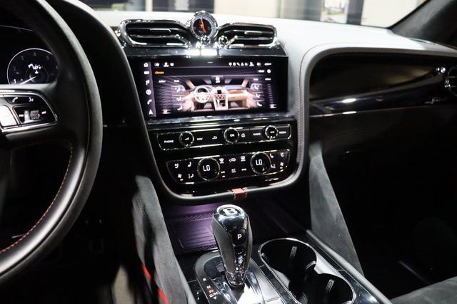 Used 2021 Bentley Bentayga Speed AWD/4WD image 46
