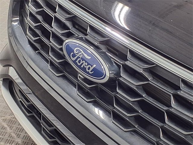 Certified 2023 Ford Escape ST-Line Select w/ Tech Pack #2 image 33