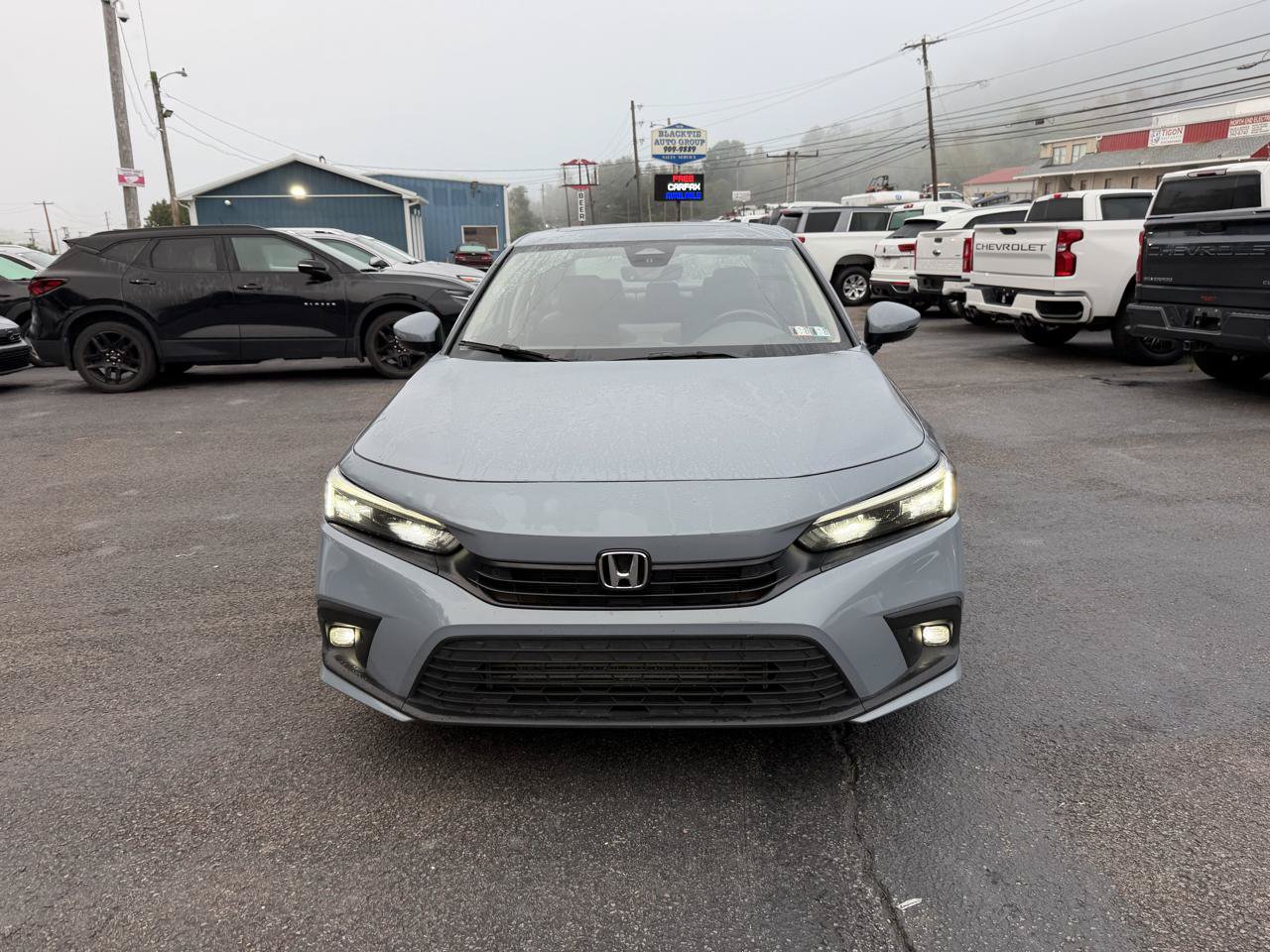 Used 2024 Honda Civic Touring image 2