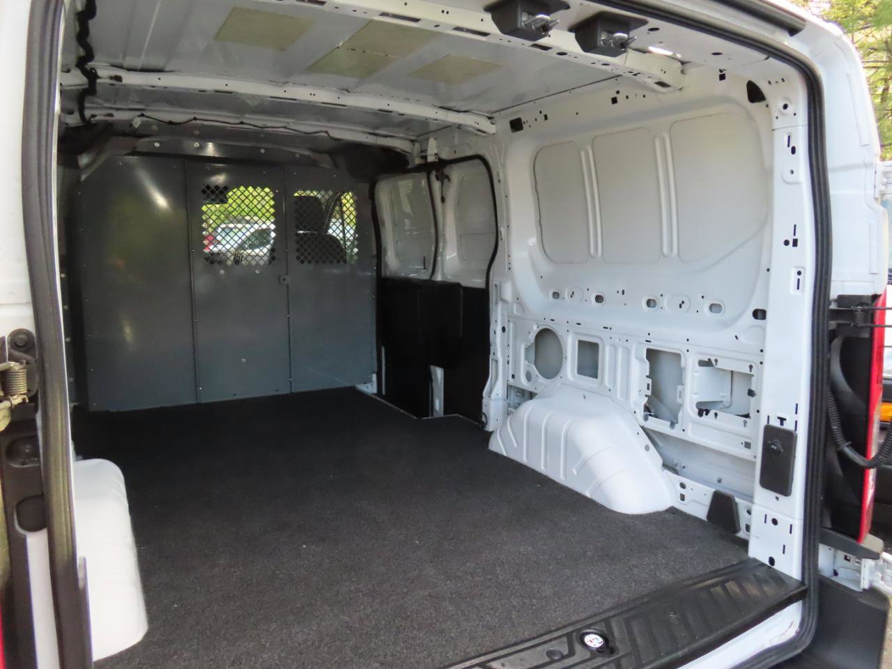 Used 2018 Ford Transit 250 130 Low Roof RWD image 23