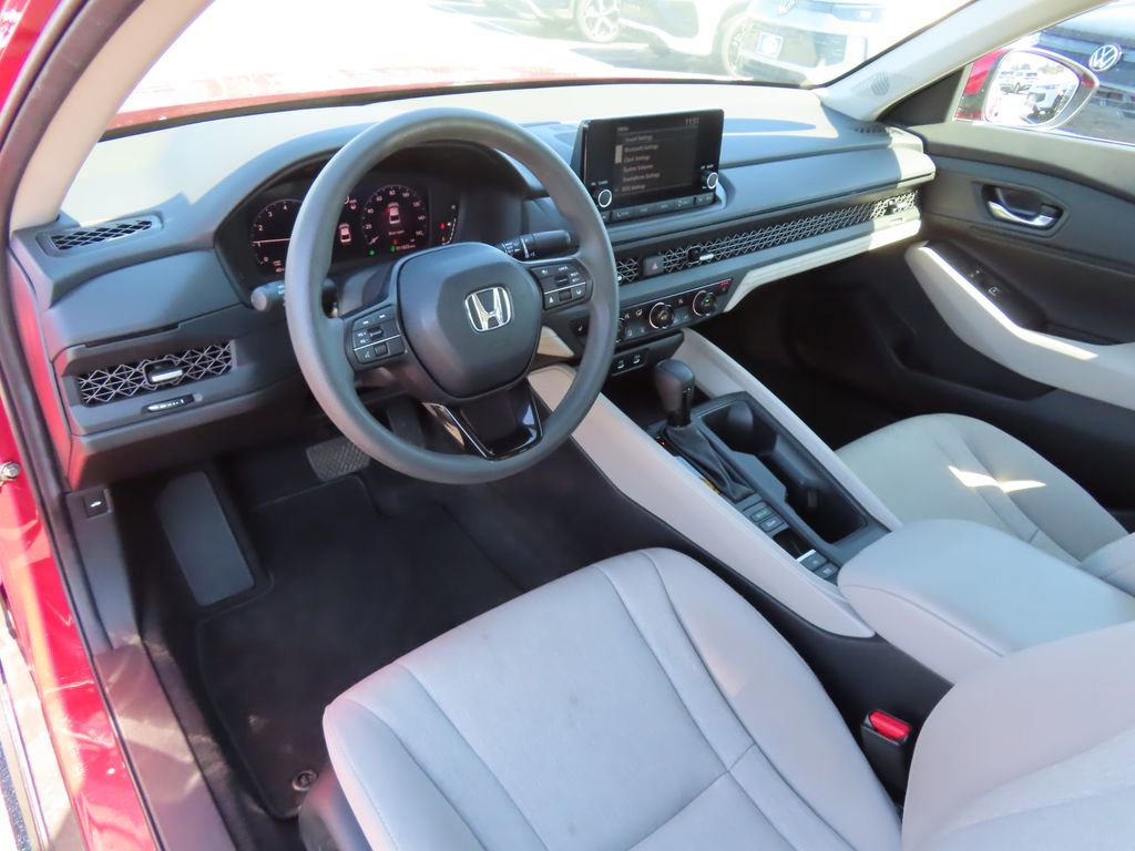 Used 2024 Honda Accord EX image 17