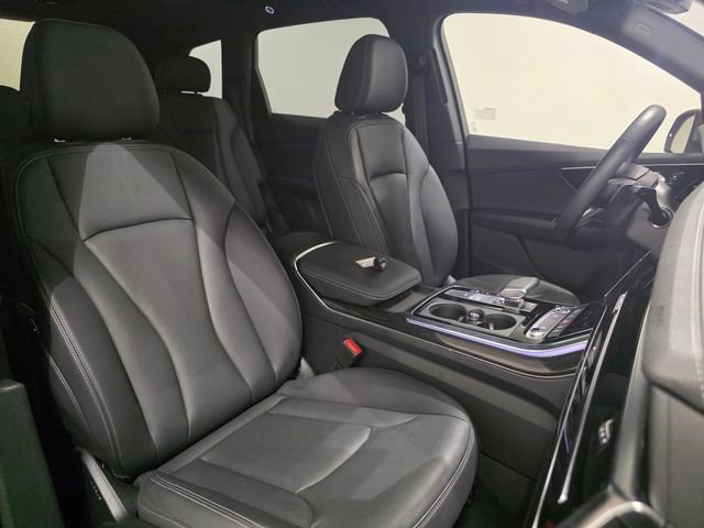 Used 2025 Audi Q7 2.0T Premium image 33