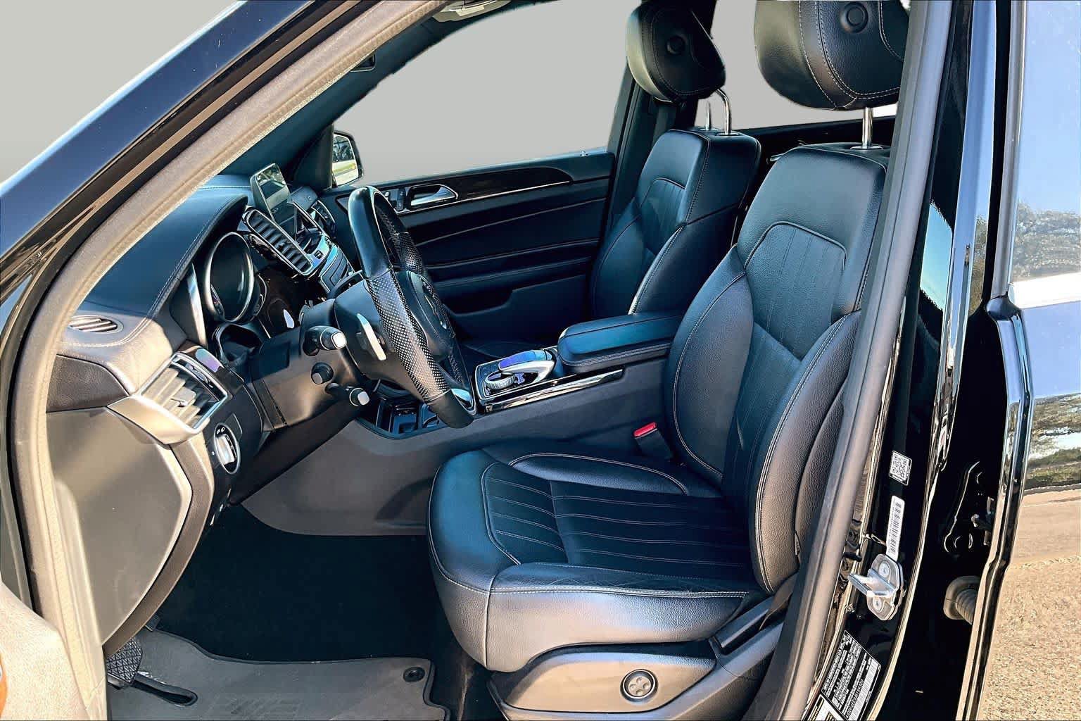 Used 2018 Mercedes-Benz GLS 450 4MATIC image 8