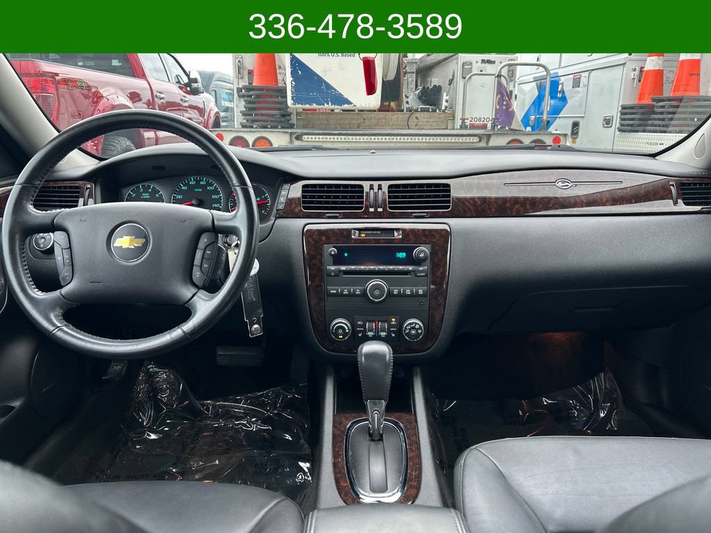 Used 2013 Chevrolet Impala LTZ FWD image 12