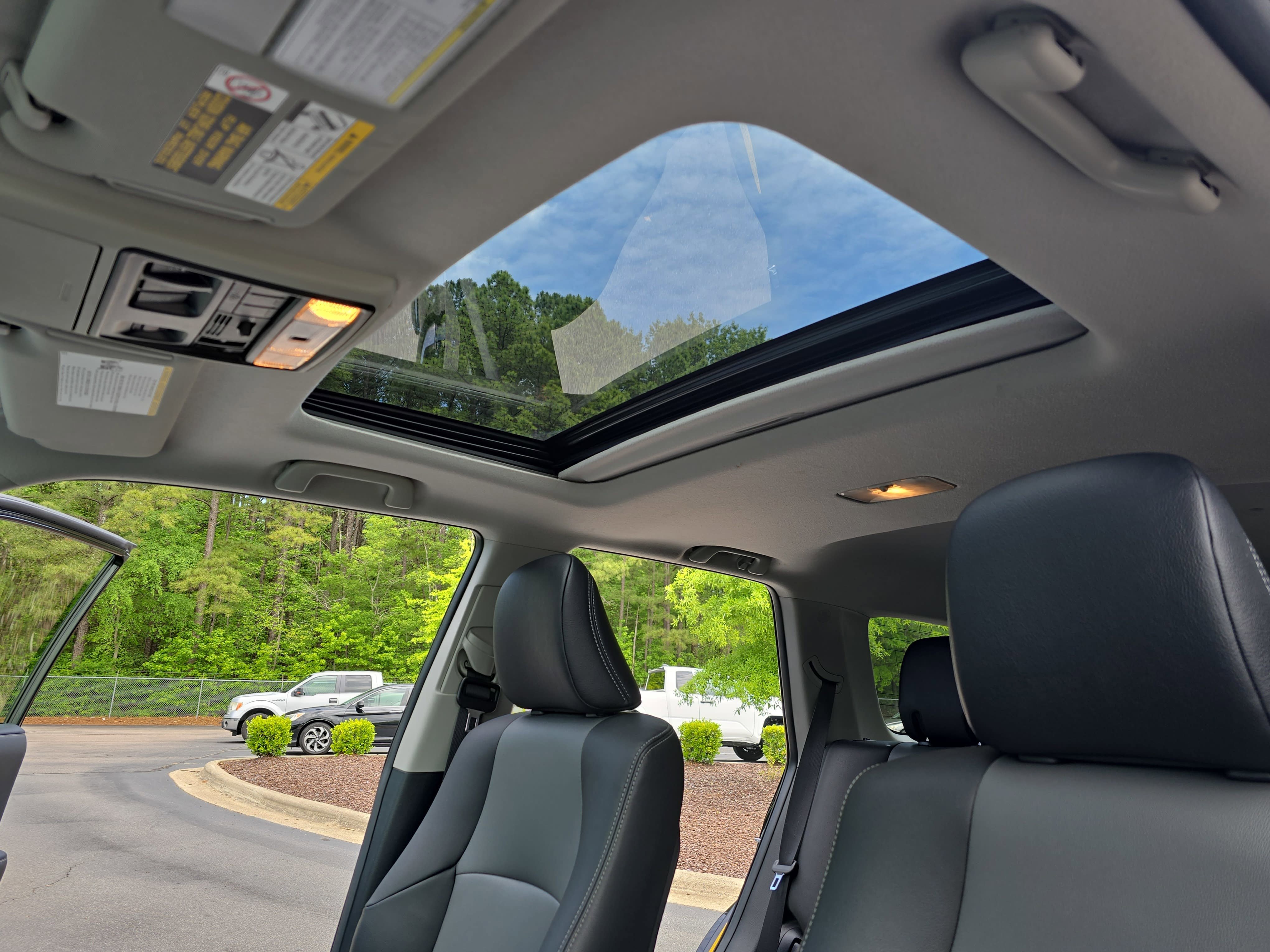 Used 2021 Toyota 4Runner SR5 Premium w/ Moonroof Package AWD/4WD image 31