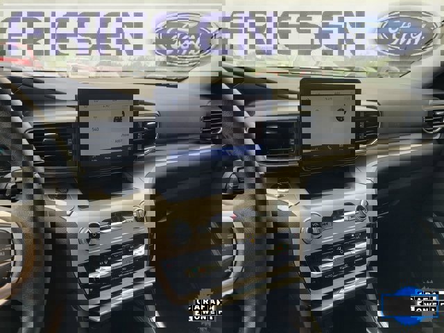 Used 2023 Ford Explorer XLT w/ Equipment Group 202A image 19