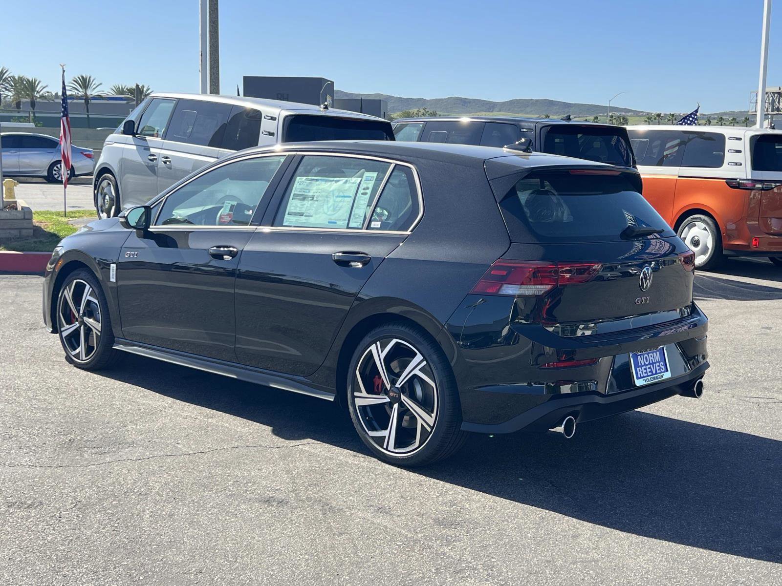 New 2026 Volkswagen GTI SE FWD image 3