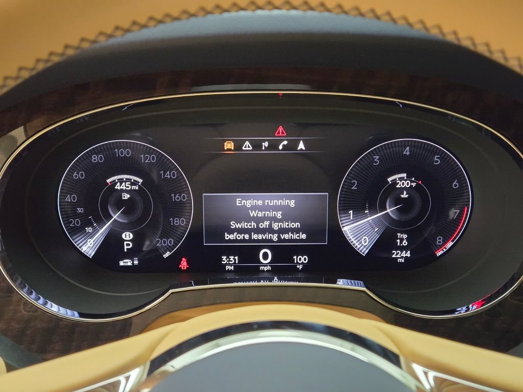 Certified 2023 Bentley Bentayga AWD/4WD image 35
