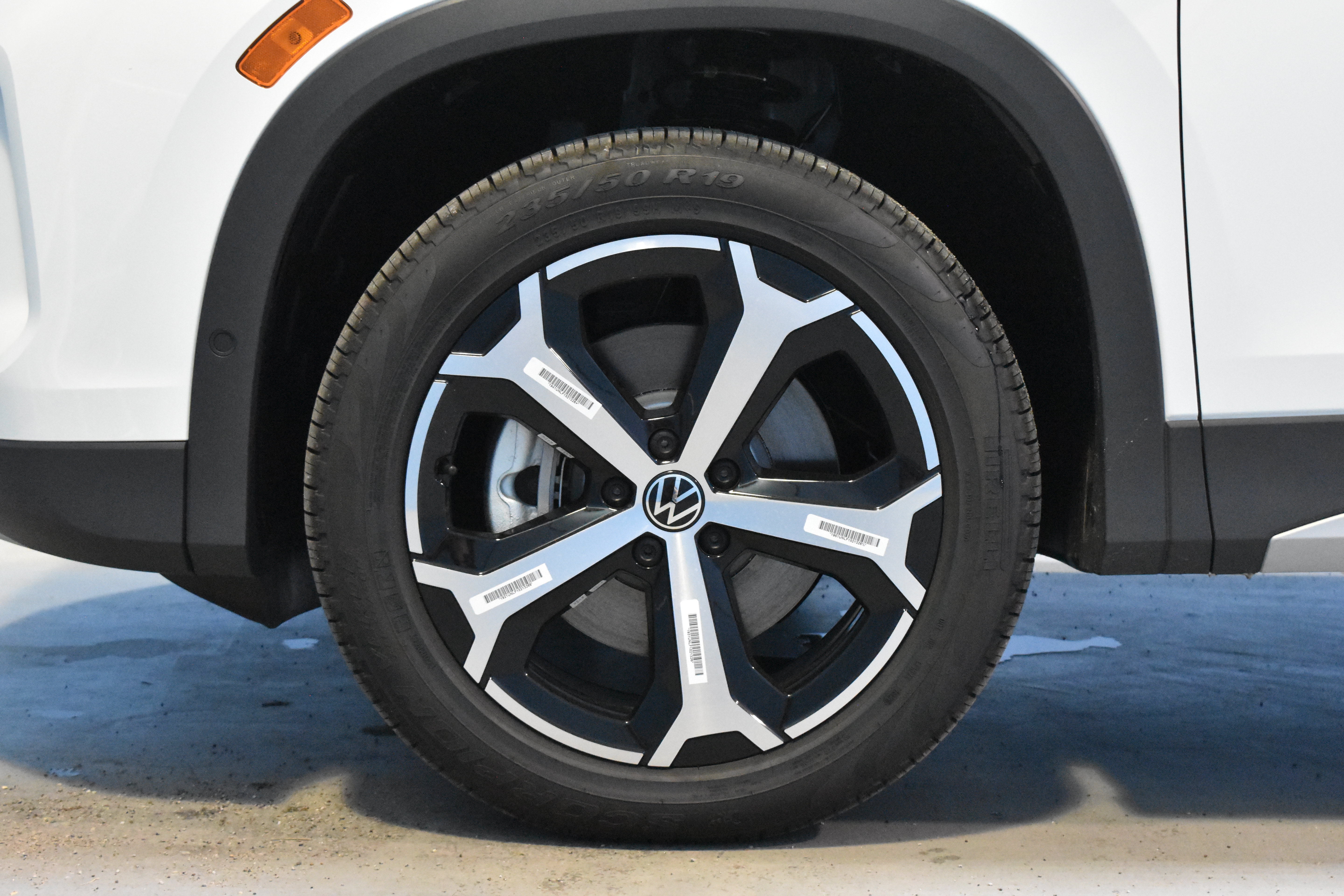 New 2026 Volkswagen Tiguan SE AWD/4WD image 21