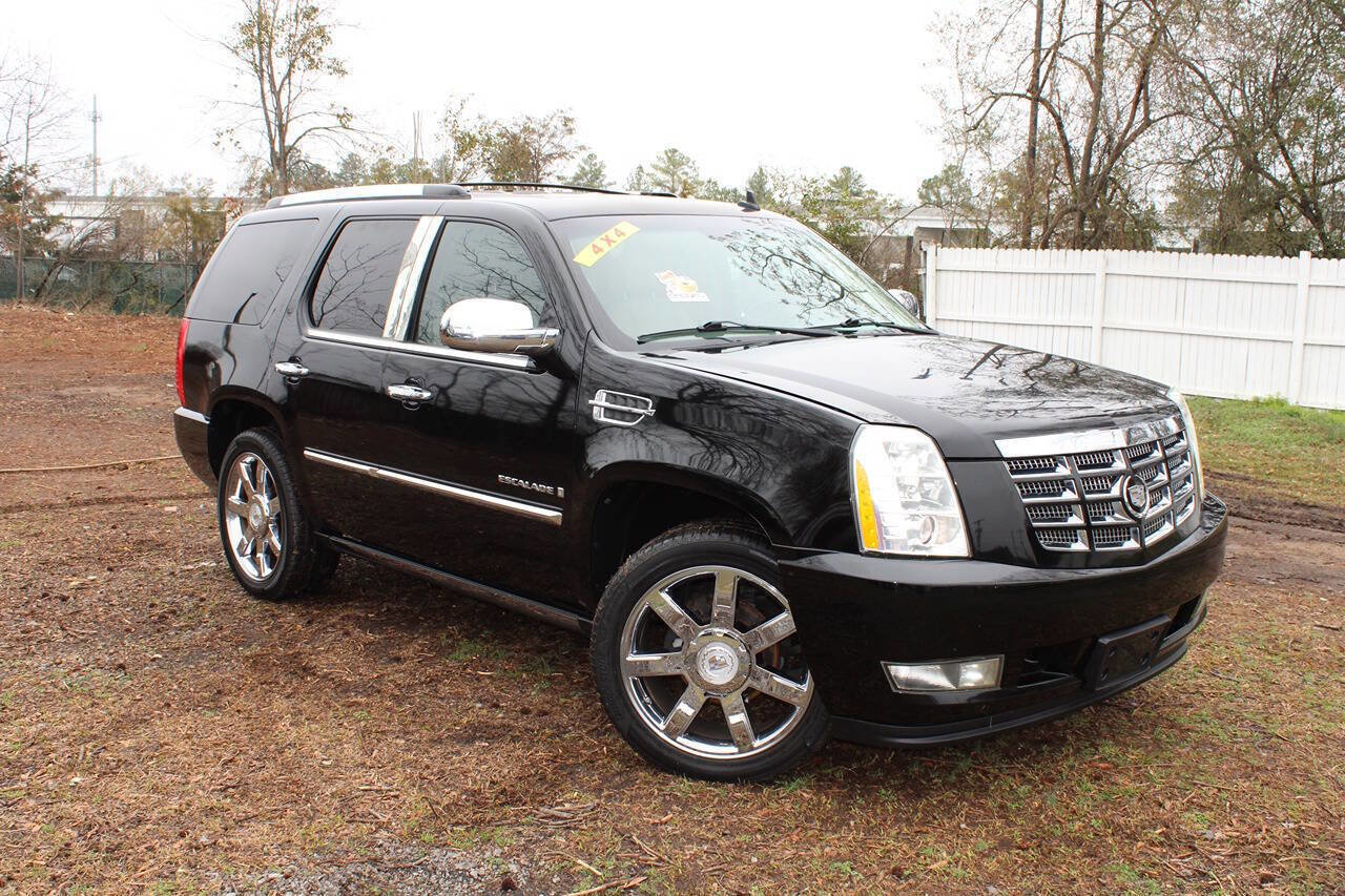 Used 2009 Cadillac Escalade AWD image 3