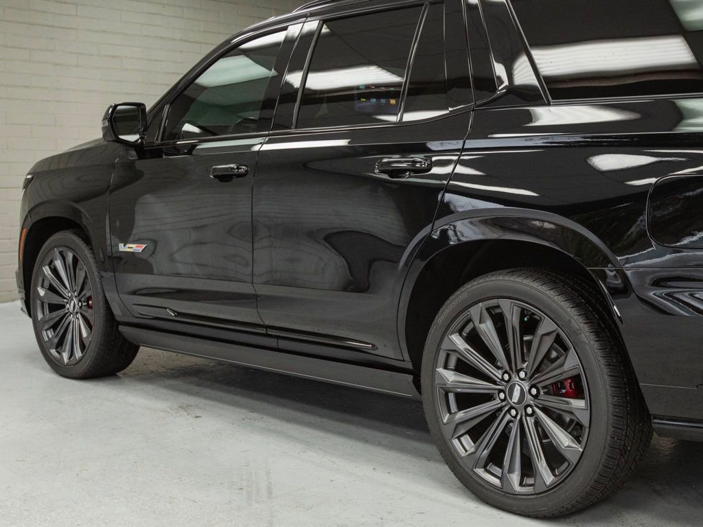 Used 2025 Cadillac Escalade V image 59