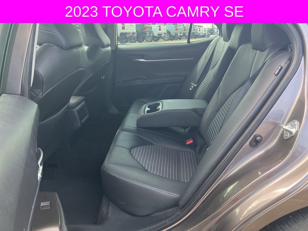 Used 2023 Toyota Camry SE image 15