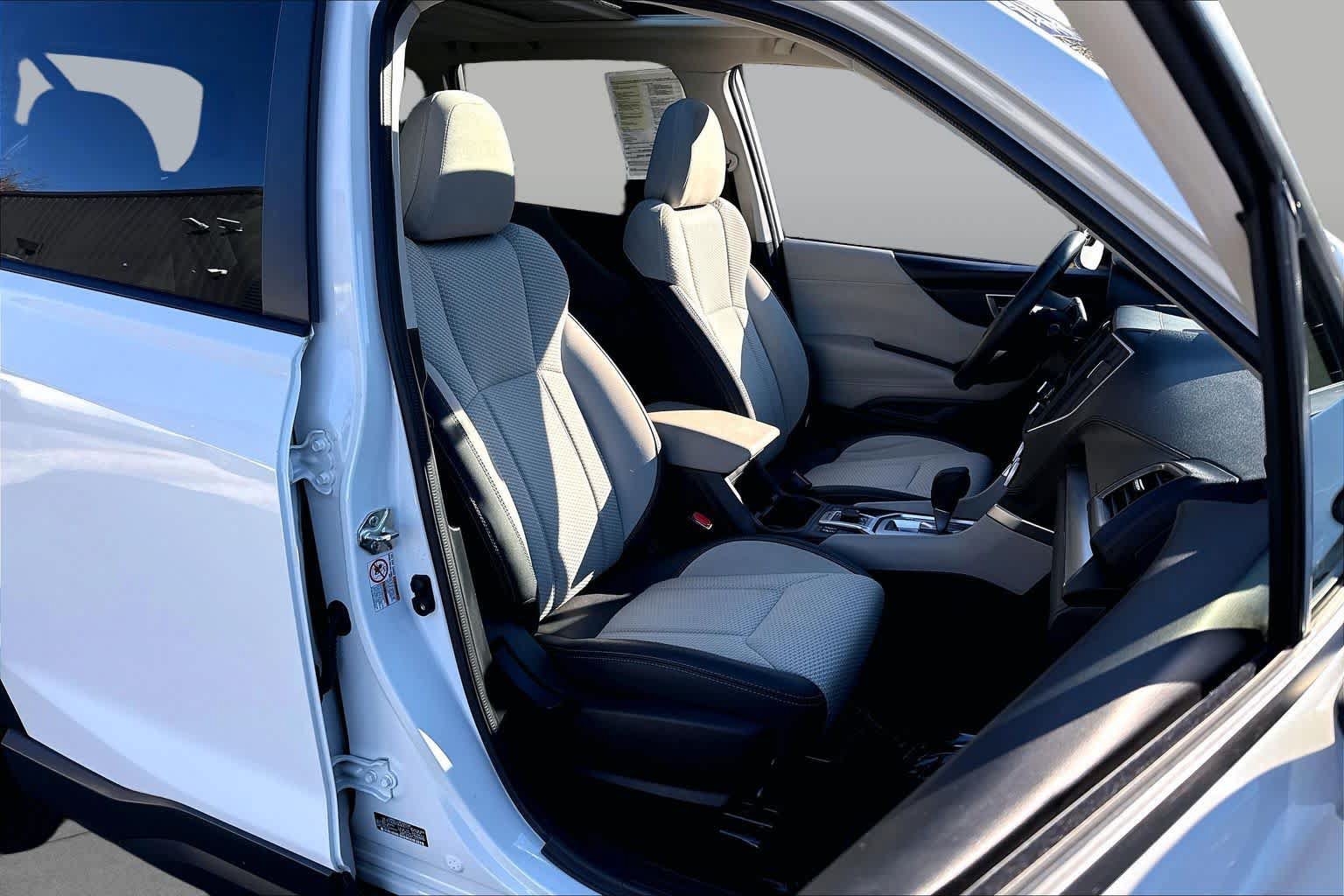 Used 2019 Subaru Forester Premium AWD/4WD image 9
