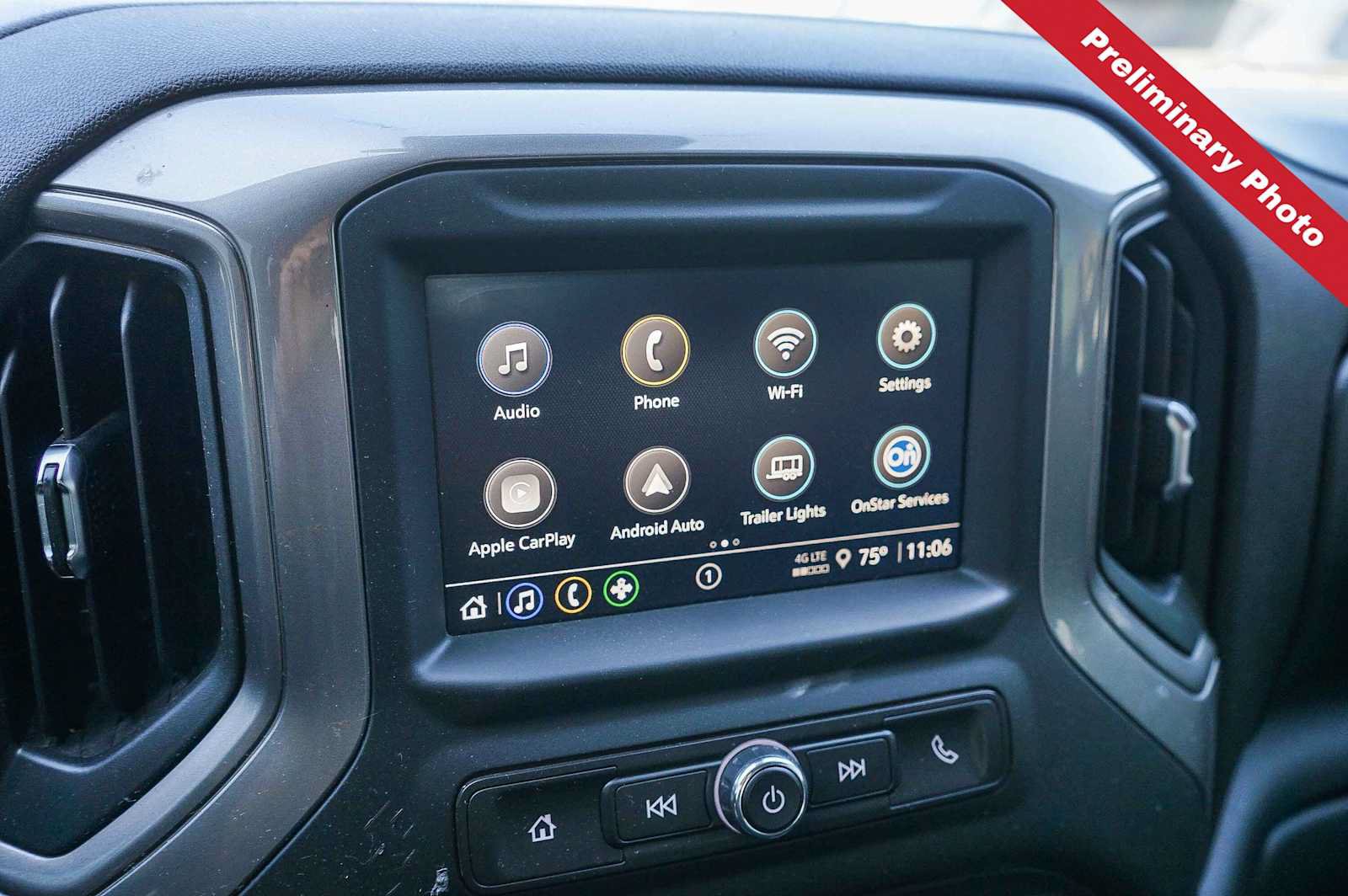Used 2024 Chevrolet Silverado 2500 Custom w/ Custom Value Package AWD/4WD image 17