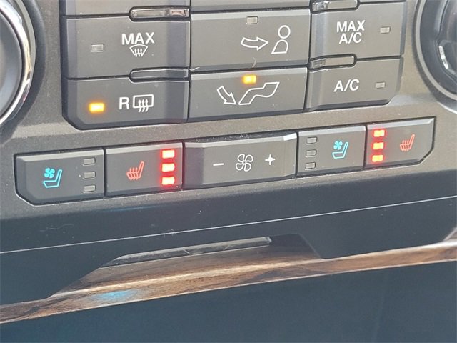 Certified 2020 Ford F150 Lariat image 22