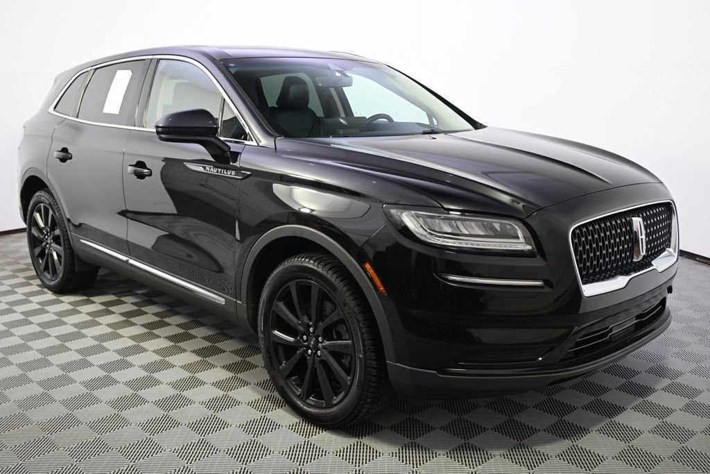 Certified 2022 Lincoln Nautilus Reserve w/ Monochromatic Package image 8