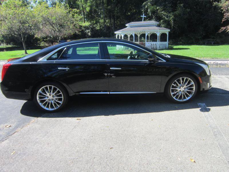 Used 2016 Cadillac XTS Platinum AWD/4WD image 30