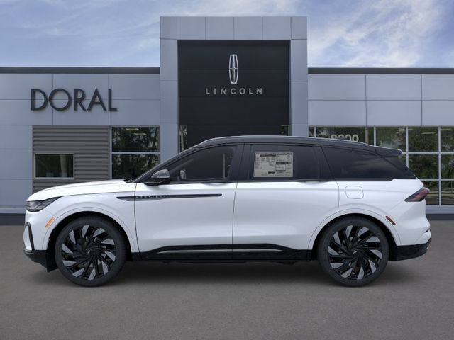 New 2026 Lincoln Nautilus Reserve AWD/4WD image 3