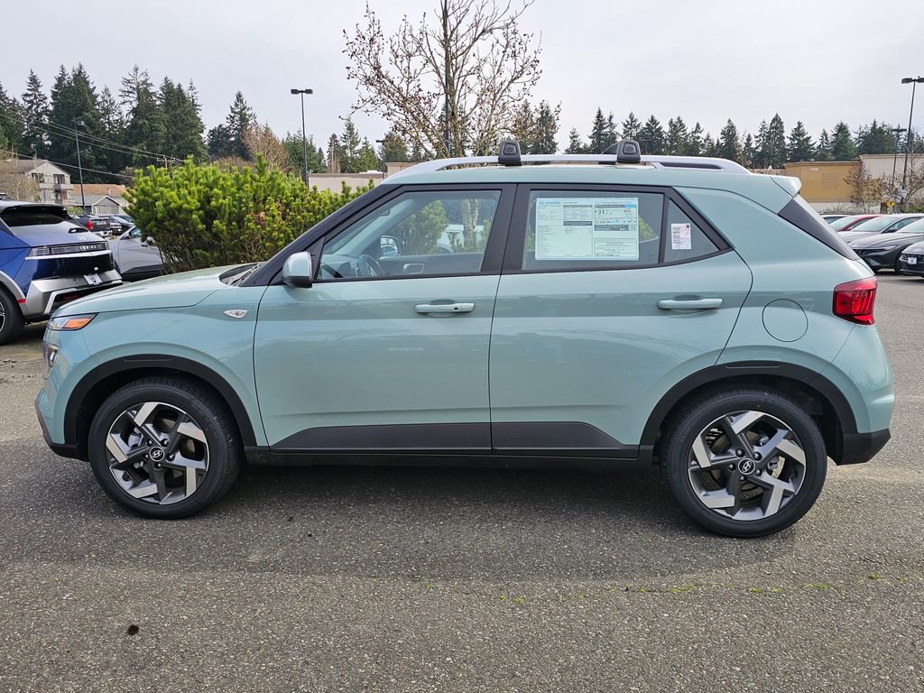 New 2026 Hyundai Venue SEL FWD image 4