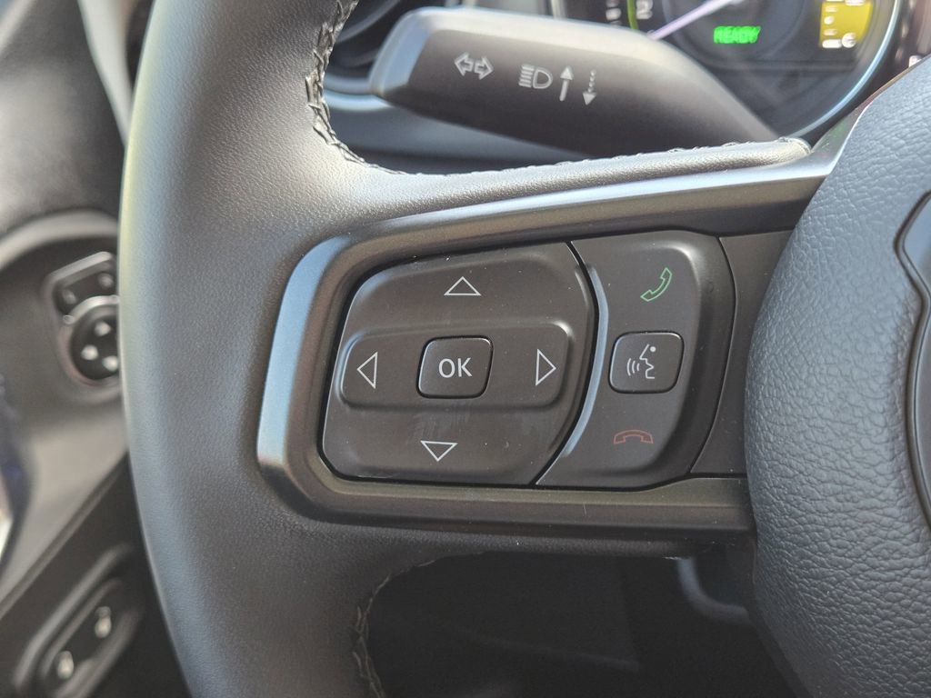 Used 2023 Jeep Wrangler Unlimited image 30