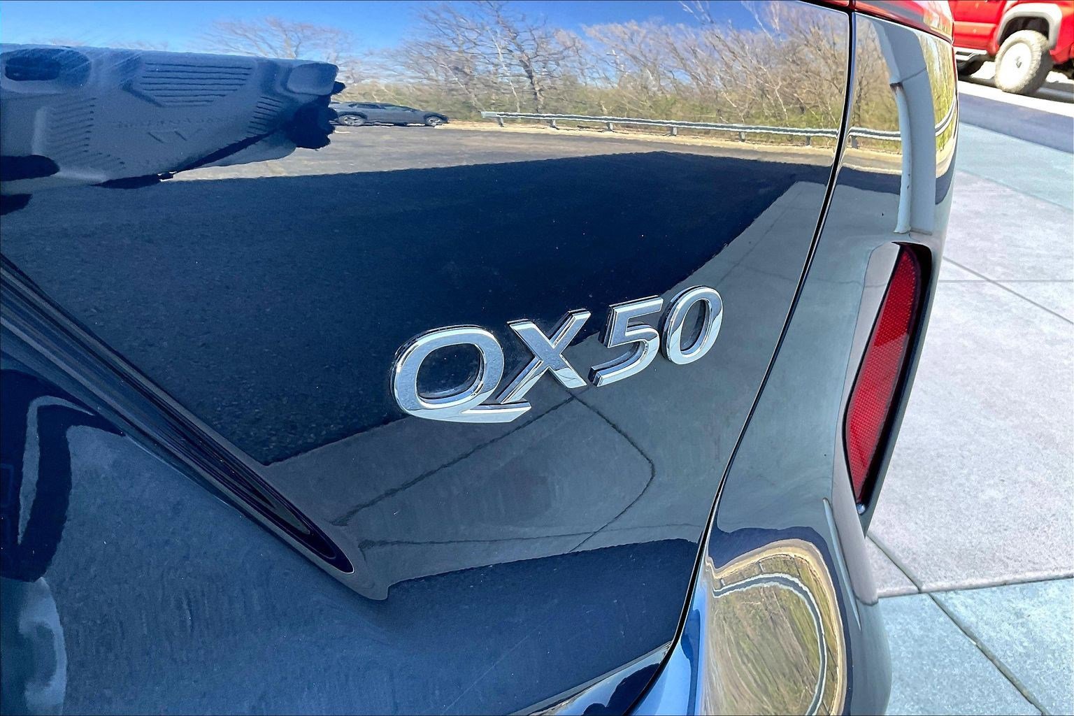Used 2021 INFINITI QX50 Luxe FWD image 24