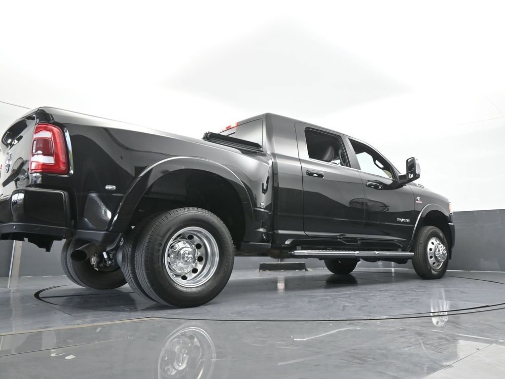 Used 2023 RAM 3500 Limited image 24