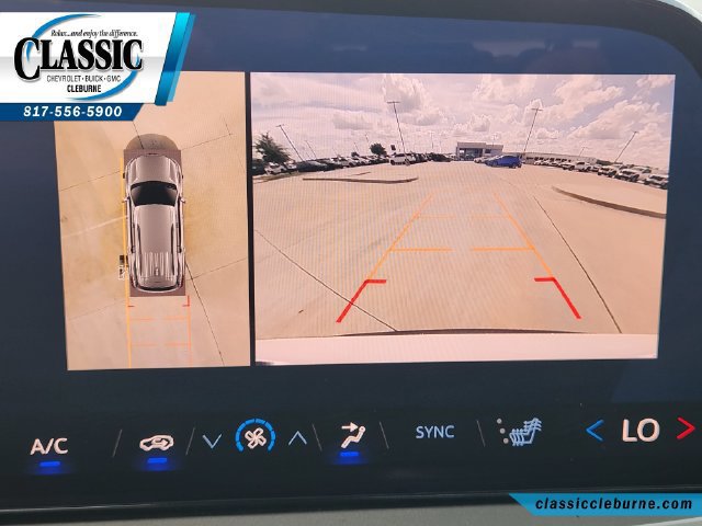 Used 2024 Chevrolet Traverse LT w/ LPO, Floor Liner Package FWD image 19