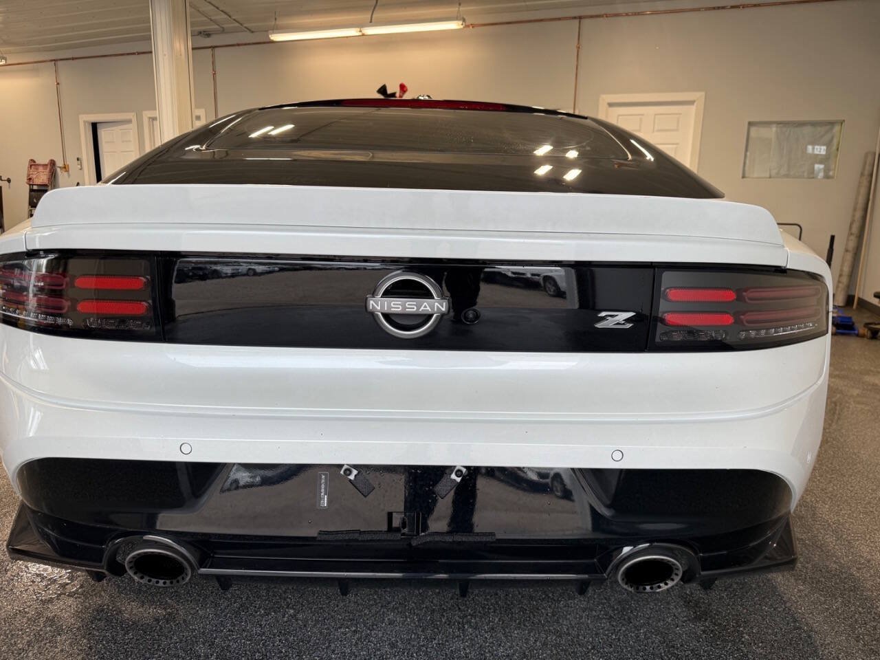 Used 2023 Nissan Z w/ Floor Mat Package (L93) RWD image 8