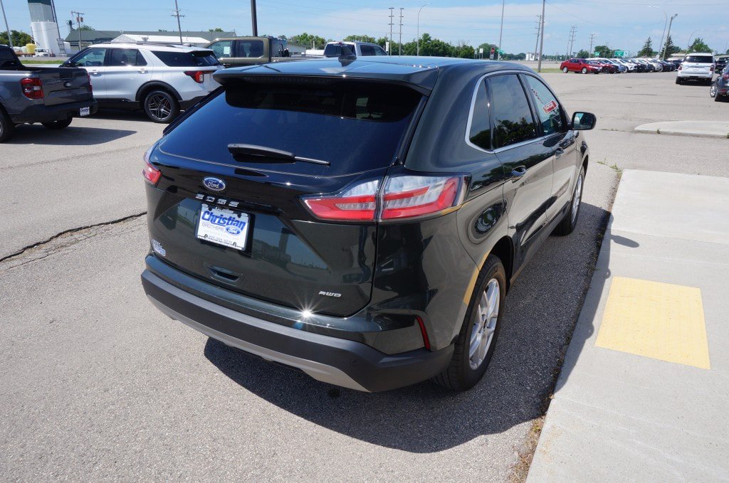 Used 2023 Ford Edge SEL w/ Convenience Package AWD/4WD image 5