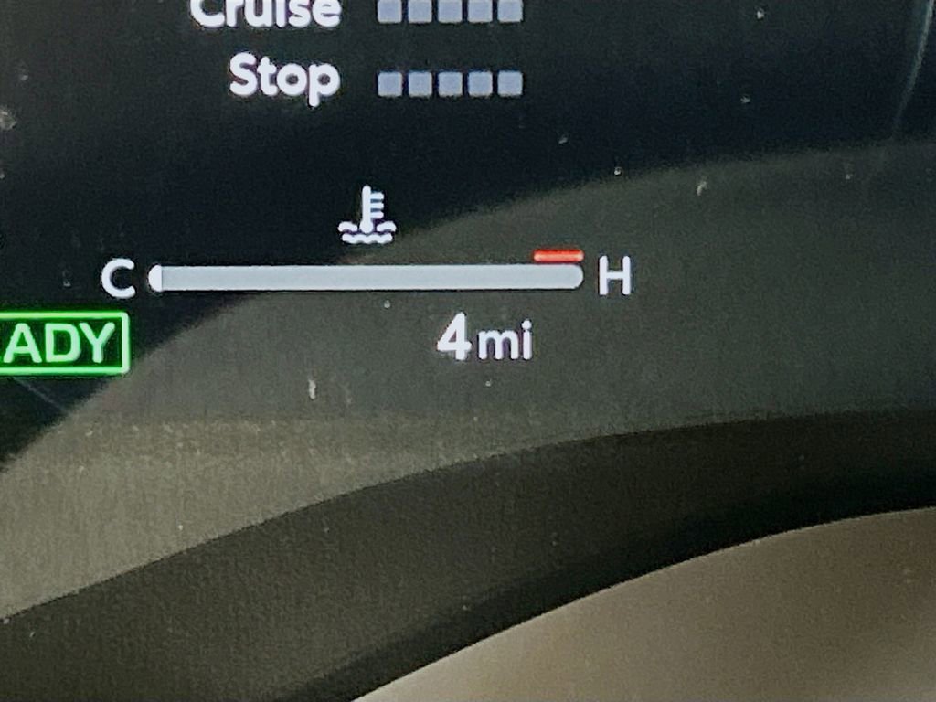 New 2026 Toyota Sienna XLE Woodland Edition image 12