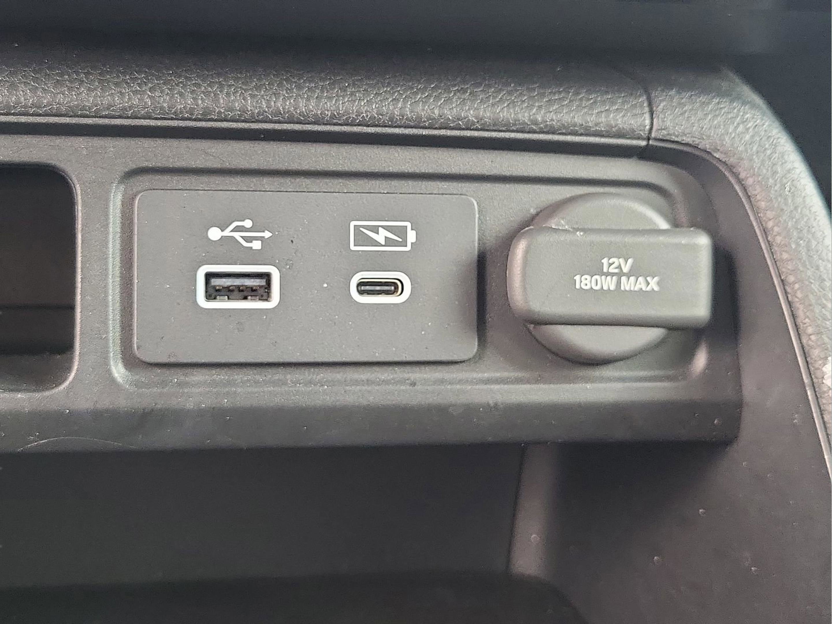 Certified 2024 Honda Pilot Sport image 30