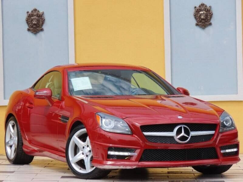 Used 2012 Mercedes-Benz SLK 350 image 10