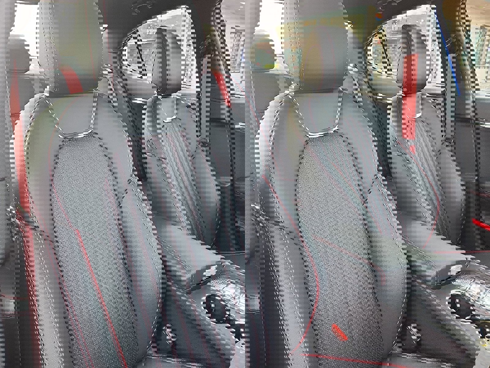 Used 2023 Genesis G70 2.0T w/ Sport Prestige Package image 34