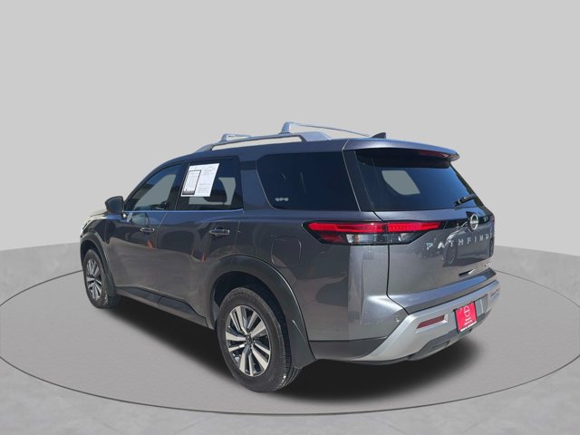 Used 2023 Nissan Pathfinder SL AWD/4WD image 11