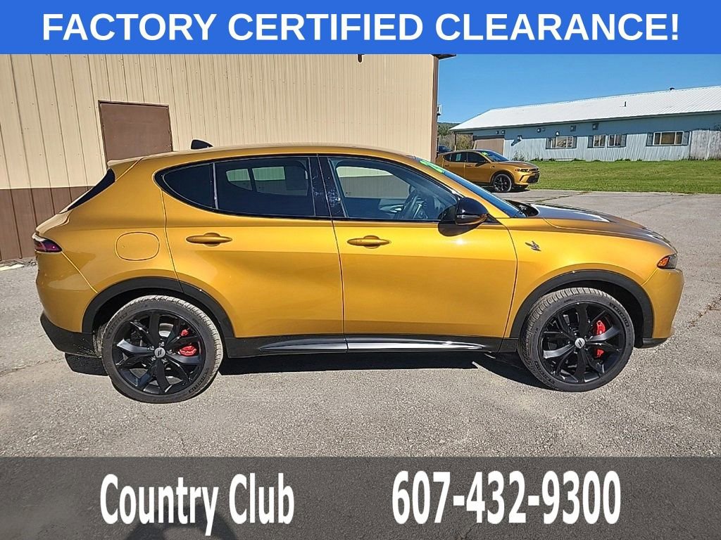 Used 2024 Dodge Hornet R/T Plus AWD/4WD image 9