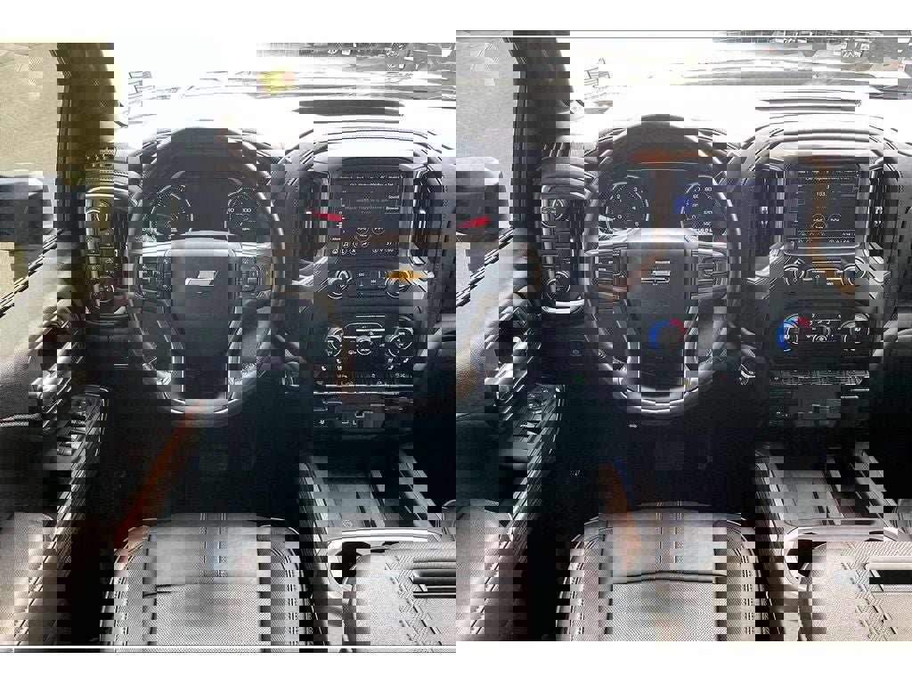 Used 2022 Chevrolet Silverado 3500 High Country w/ Z71 Off-Road Package image 6