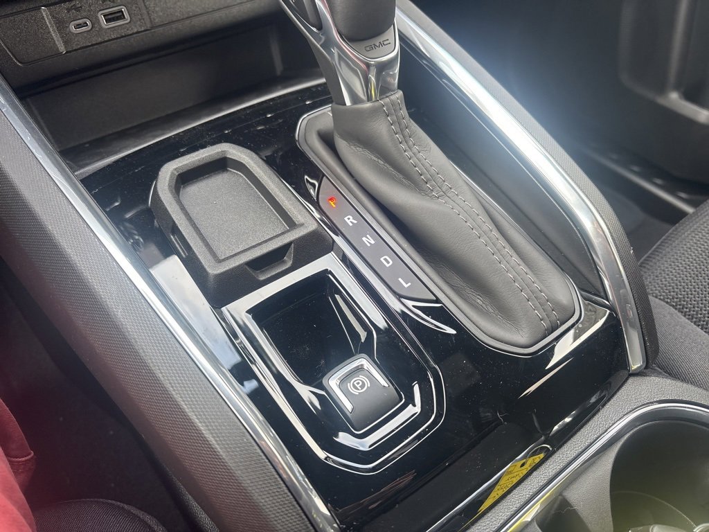 New 2026 GMC Canyon Elevation w/ Convenience Package image 16