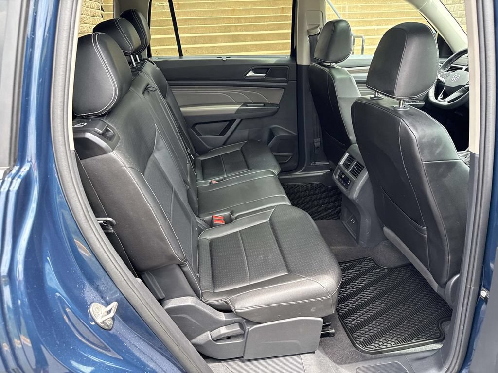 Used 2023 Volkswagen Atlas SEL AWD/4WD image 11