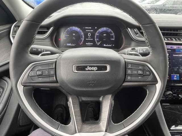 Used 2023 Jeep Grand Cherokee Limited AWD/4WD image 13