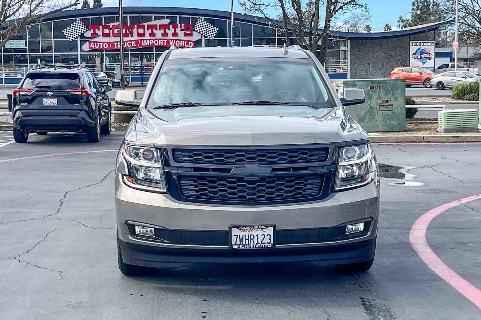 Used 2017 Chevrolet Tahoe LT w/ Luxury Package image 6