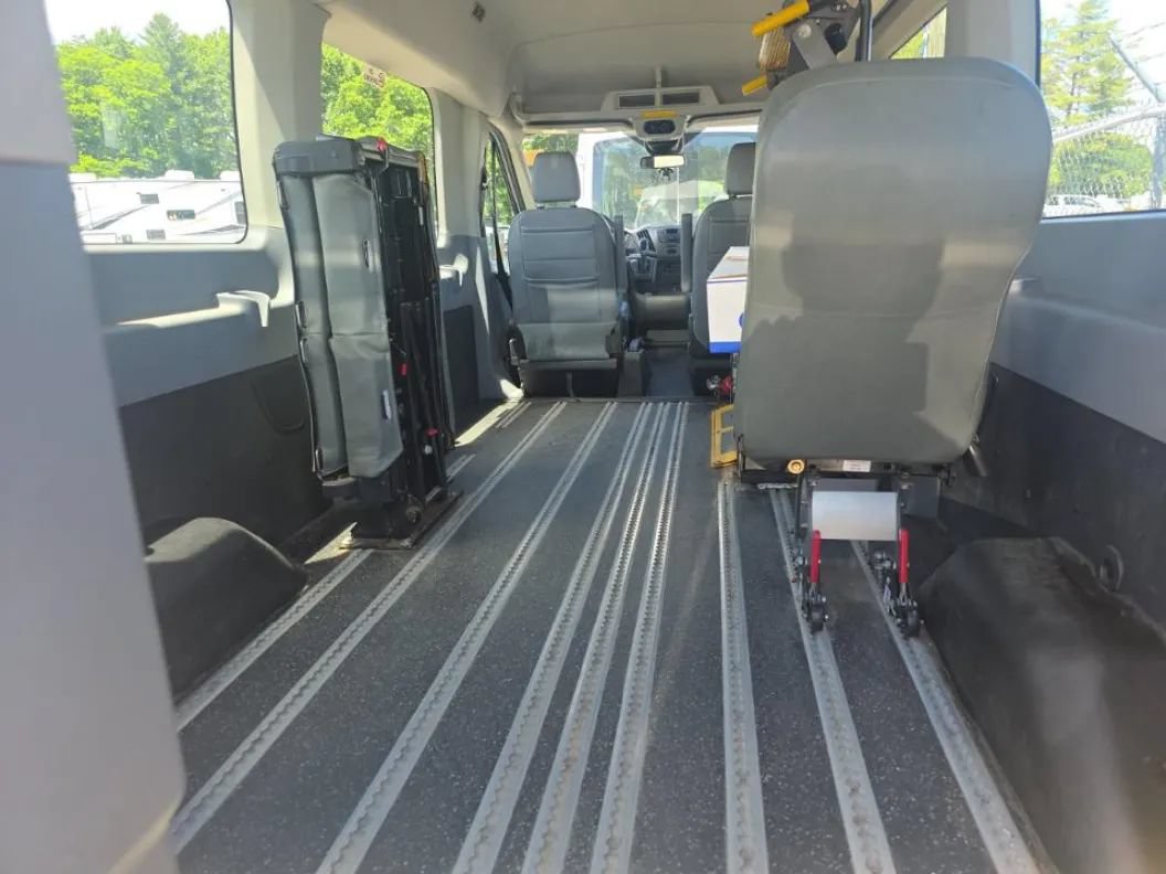 Used 2018 Ford Transit 350 XL RWD image 14