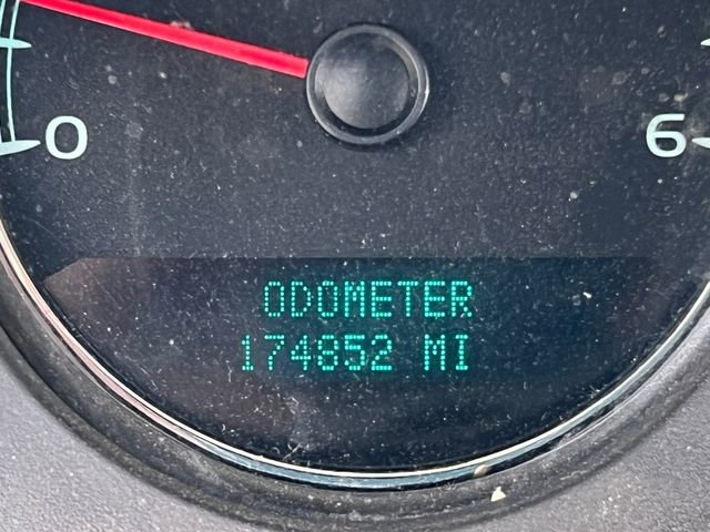 Used 2007 Chevrolet Suburban LT image 28