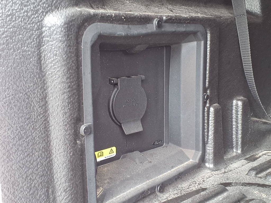 Used 2021 Ford F150 Lariat w/ Equipment Group 502A High RWD image 21