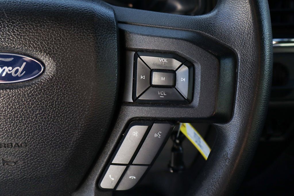 Used 2017 Ford F550 2WD Regular Cab Super Duty image 32